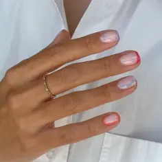 Delikatny manicure hybrydowy - Jak stworzyć delikatny i piękny manicure?