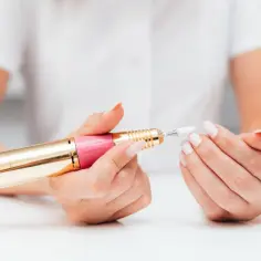 Jaki frez do hybrydy? Wybierz najlepszy do manicure hybrydowego