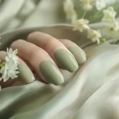 Paznokcie oliwkowe - subtelna elegancja na Twoich dłoniach